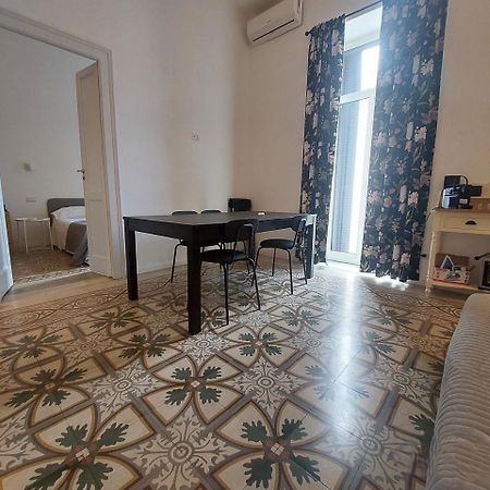 Bari Landlord 242 - Central Station Apartments Екстериор снимка