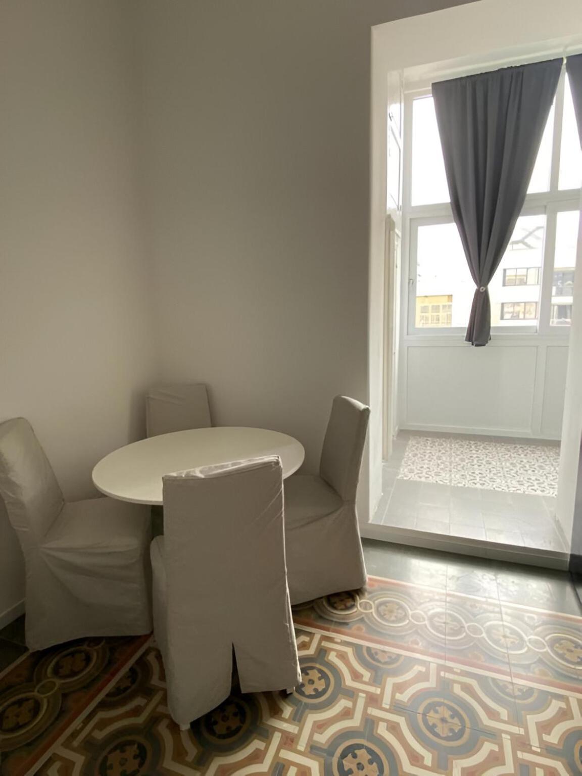 Bari Landlord 242 - Central Station Apartments Екстериор снимка