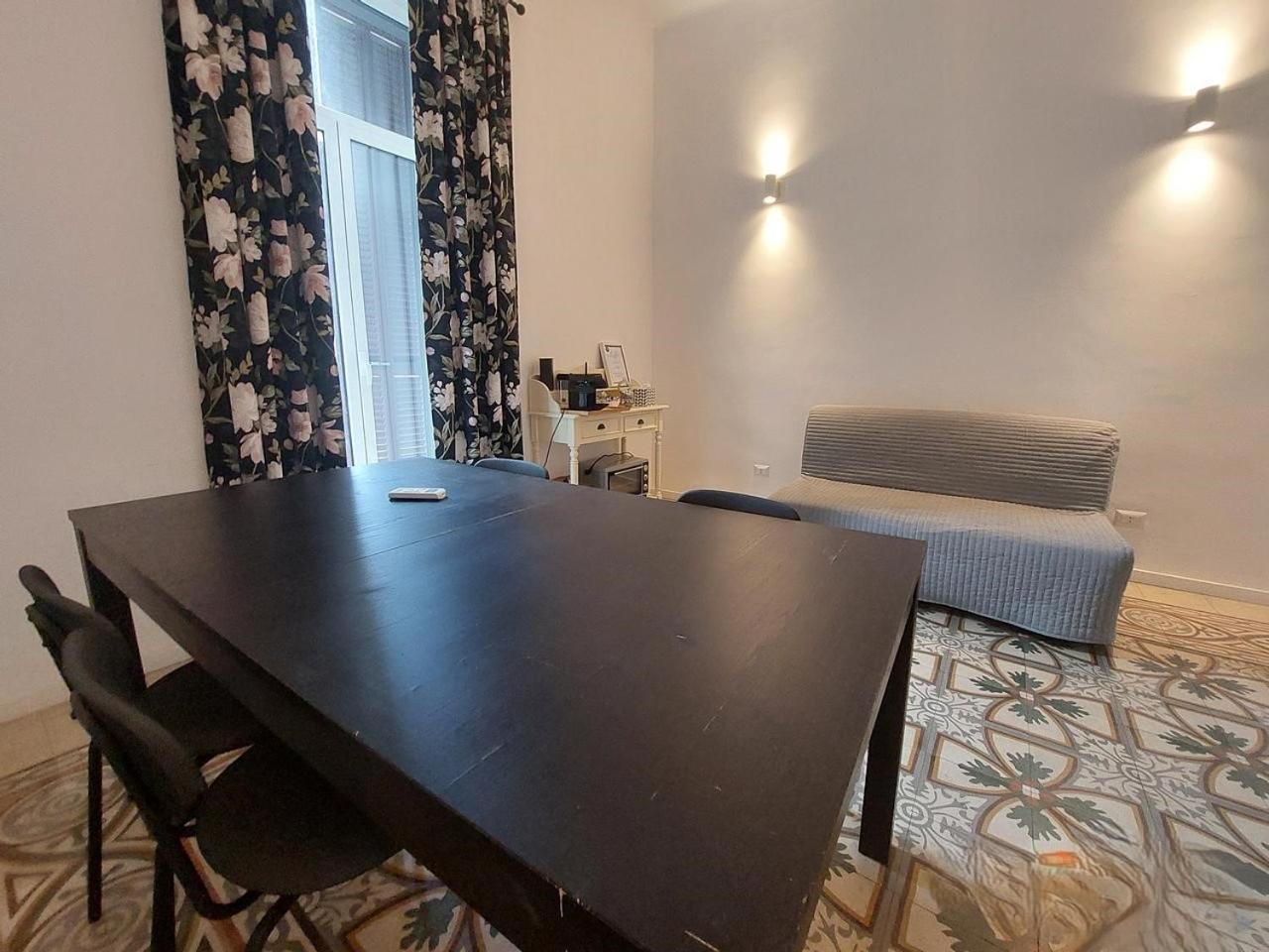 Bari Landlord 242 - Central Station Apartments Екстериор снимка